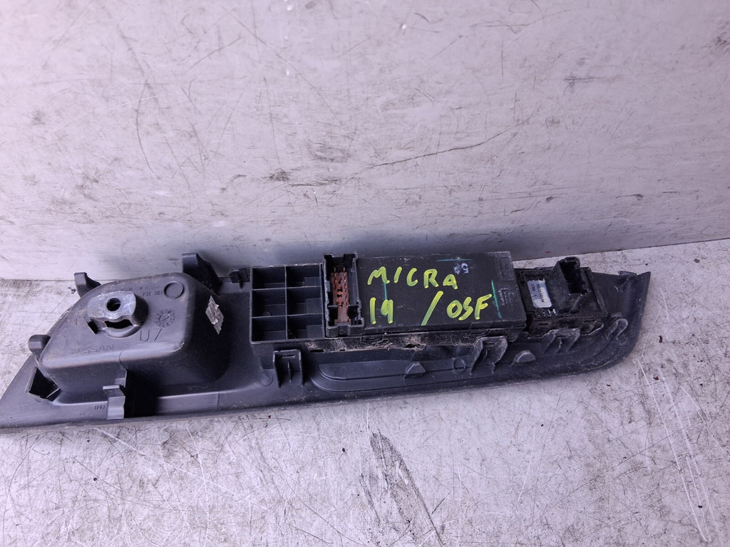 2019 NISSAN MICRA K14 OSF DRIVER SIDE RIGHT WINDOW CONTROL SWITCH 255705RA0A