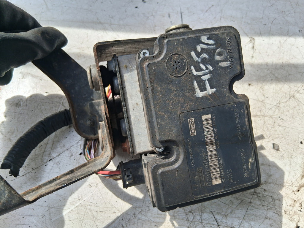 2010 FORD FIESTA MK7 ABS PUMP CONTROL MODULE 8V512M110AD