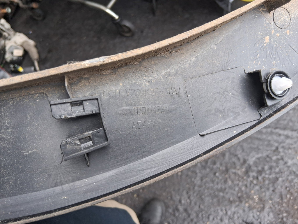 2023 FORD TRANSIT 350 MK8 NSR PASSENGER SIDE REAR WHEEL ARCH TRIM BK31V280K97