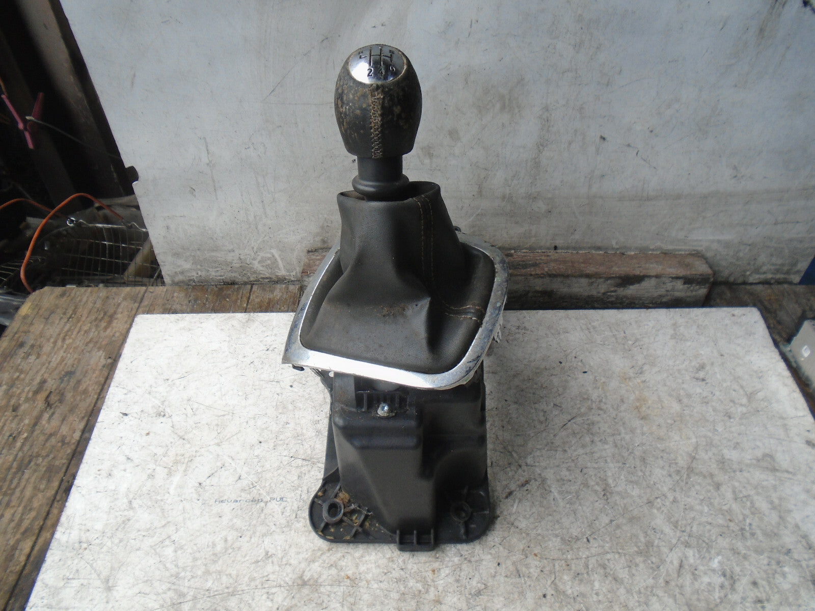 RENAULT MEGANE MK3 2015 6 SPEED MANUAL GEARSTICK GEARSHIFTER 8201062921A