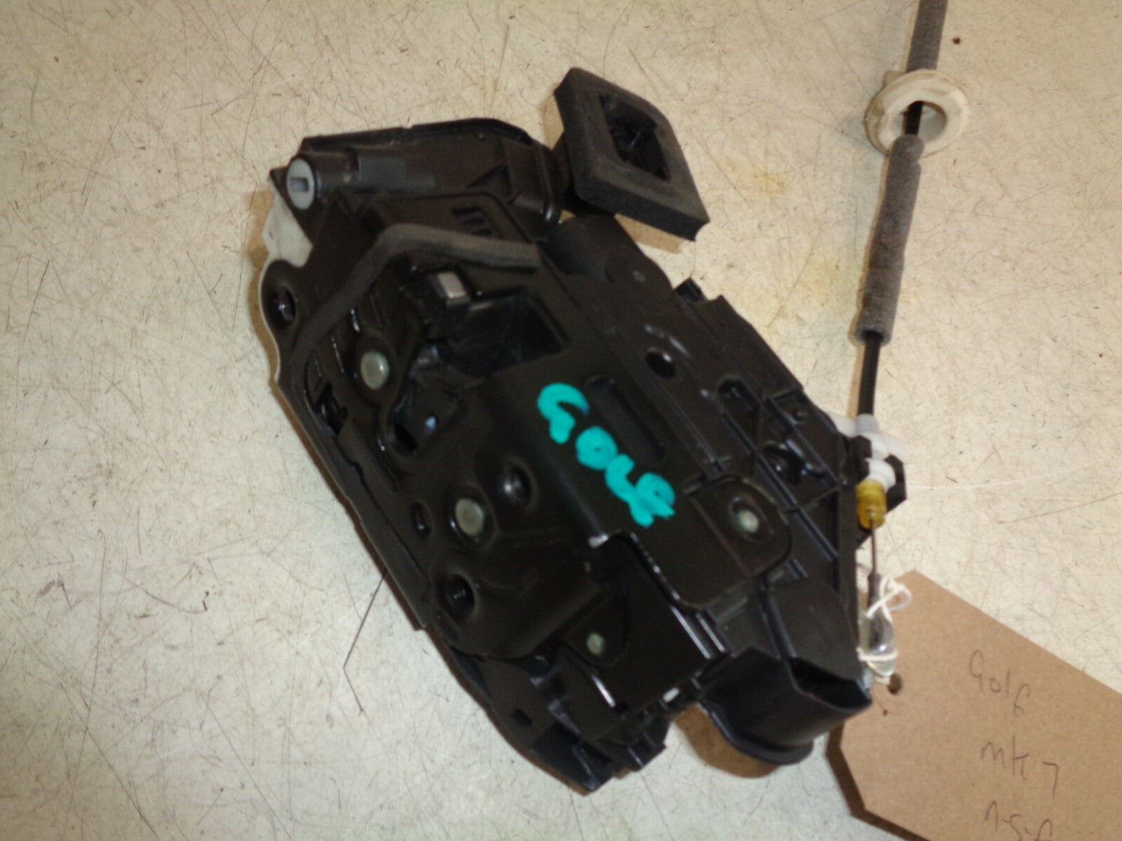 VW VOLKSWAGEN GOLF MK7 2013 NSF PASSENGER FRONT LOCK MECH MECHANISM 5k2837015d