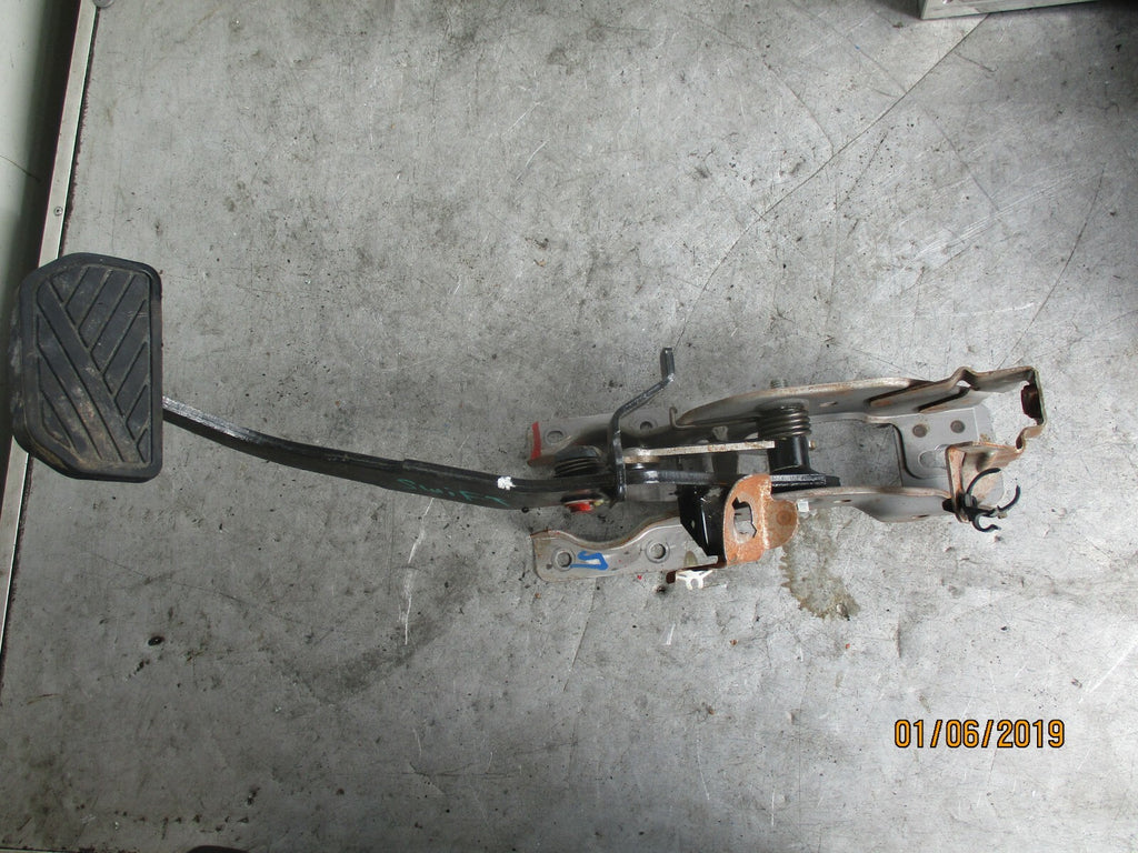 SUZUKI SWIFT MK3 BRAKE PEDAL 4960068L10
