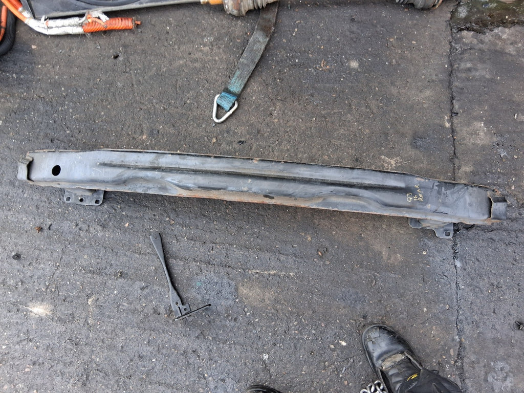 2016 AUDI Q3 8U REAR BUMPER CRASH BAR REINFORCEMENT BAR