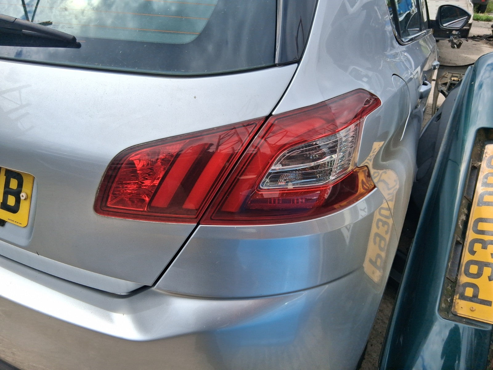 2014 PEUGEOT 308 MK2 HATCHBACK OSR DRIVER SIDE REAR OUTER TAIL LIGHT LAMP