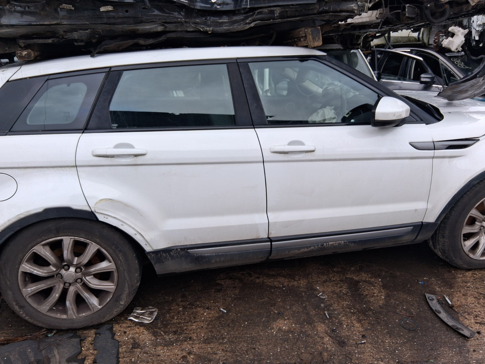 2015 RANGE ROVER EVOQUE L538 COMPLETE REAR TAILGATE BOOTLID WHITE