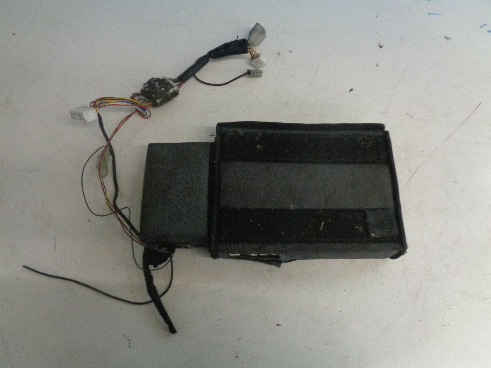 TOYOTA AVENSIS 2002 SAT NAT NAVIGATION HEAD UNIT ASSEMBLY DRG PZ445-E9330-00