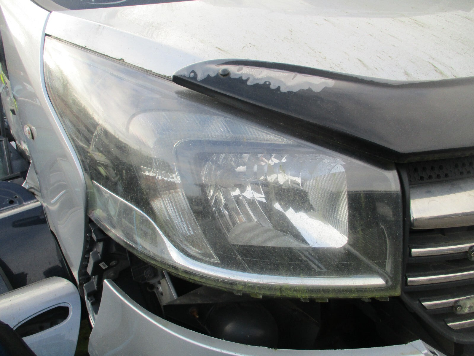 2016 VAUXHALL VIVARO B MK2 OSF DRIVER SIDE FRONT HEADLIGHT HEADLAMP