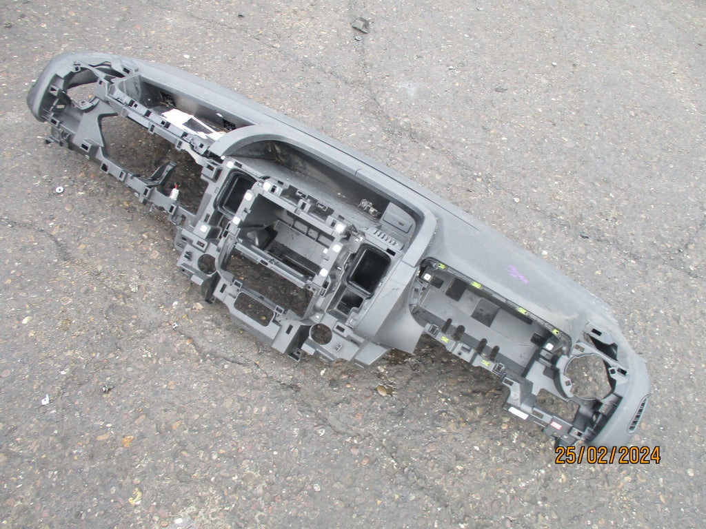 VAUXHALL VIVARO MK2 2017 FRONT INTERIOR BARE DAHBOARD PLASTIC PANEL