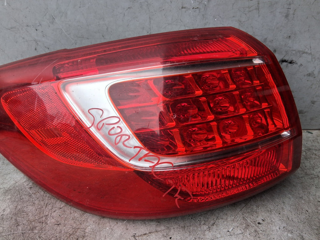 KIA SPORTAGE MK3 2012 OSR DRIVER SIDE REAR RIGHT TAIL LIGHT