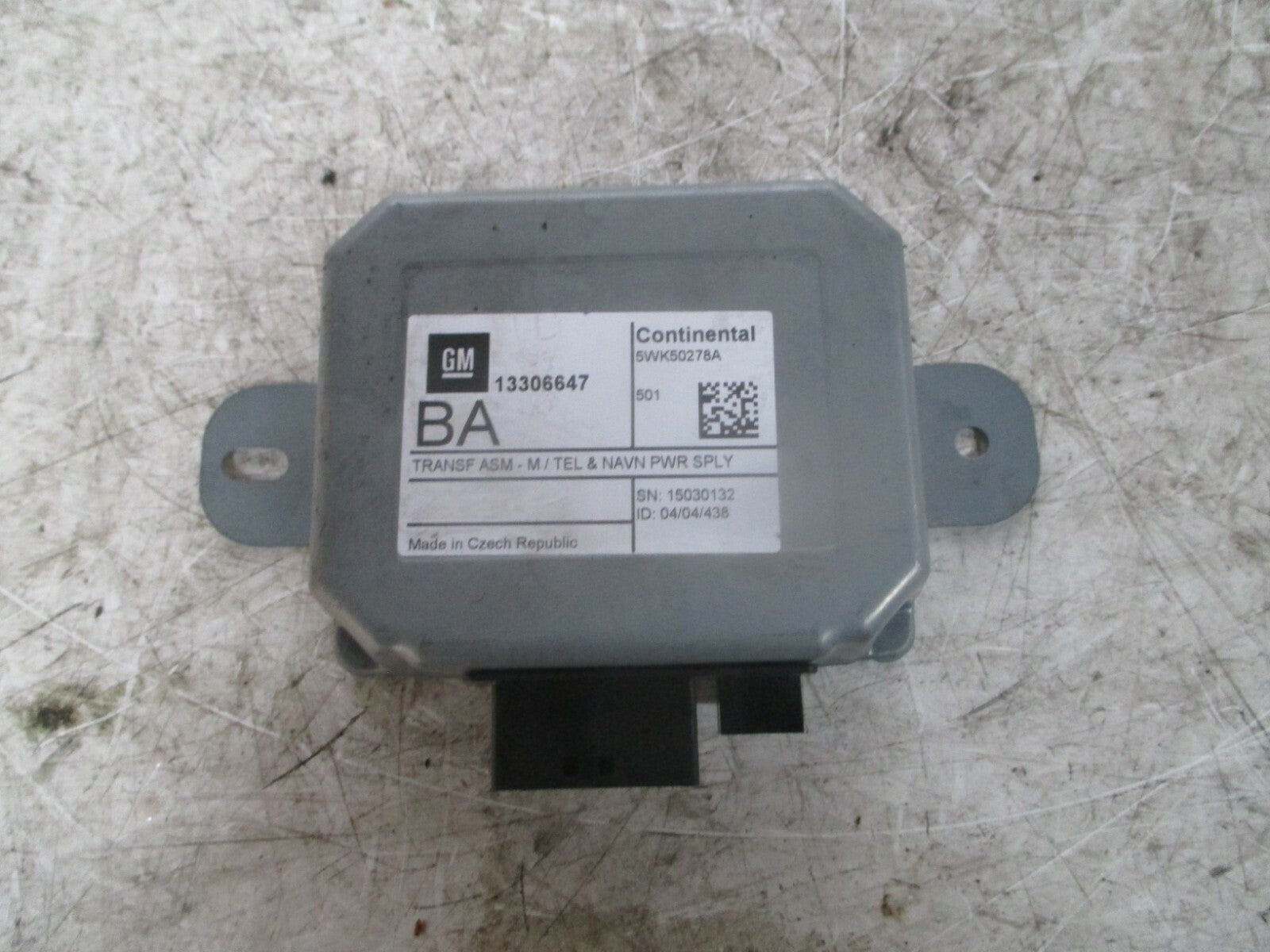 VAUXHALL ASTRA J 2013 PHONE NAVIGATION POWER SUPPLY MODULE 13306647