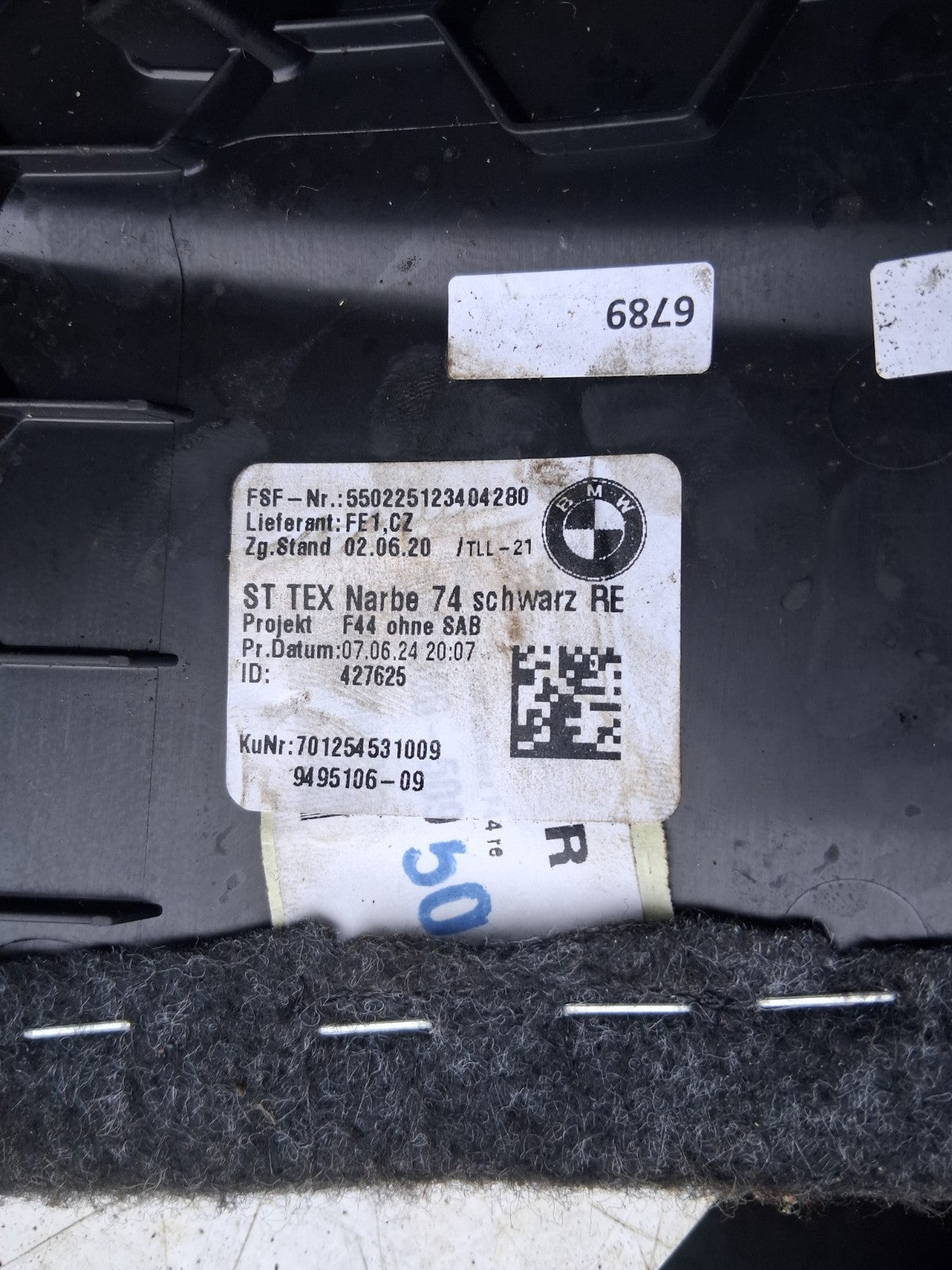 2024 BMW 2 SERIES F44 OSR DRIVER SIDE REAR RIGHT SEAT TRIM 9495106