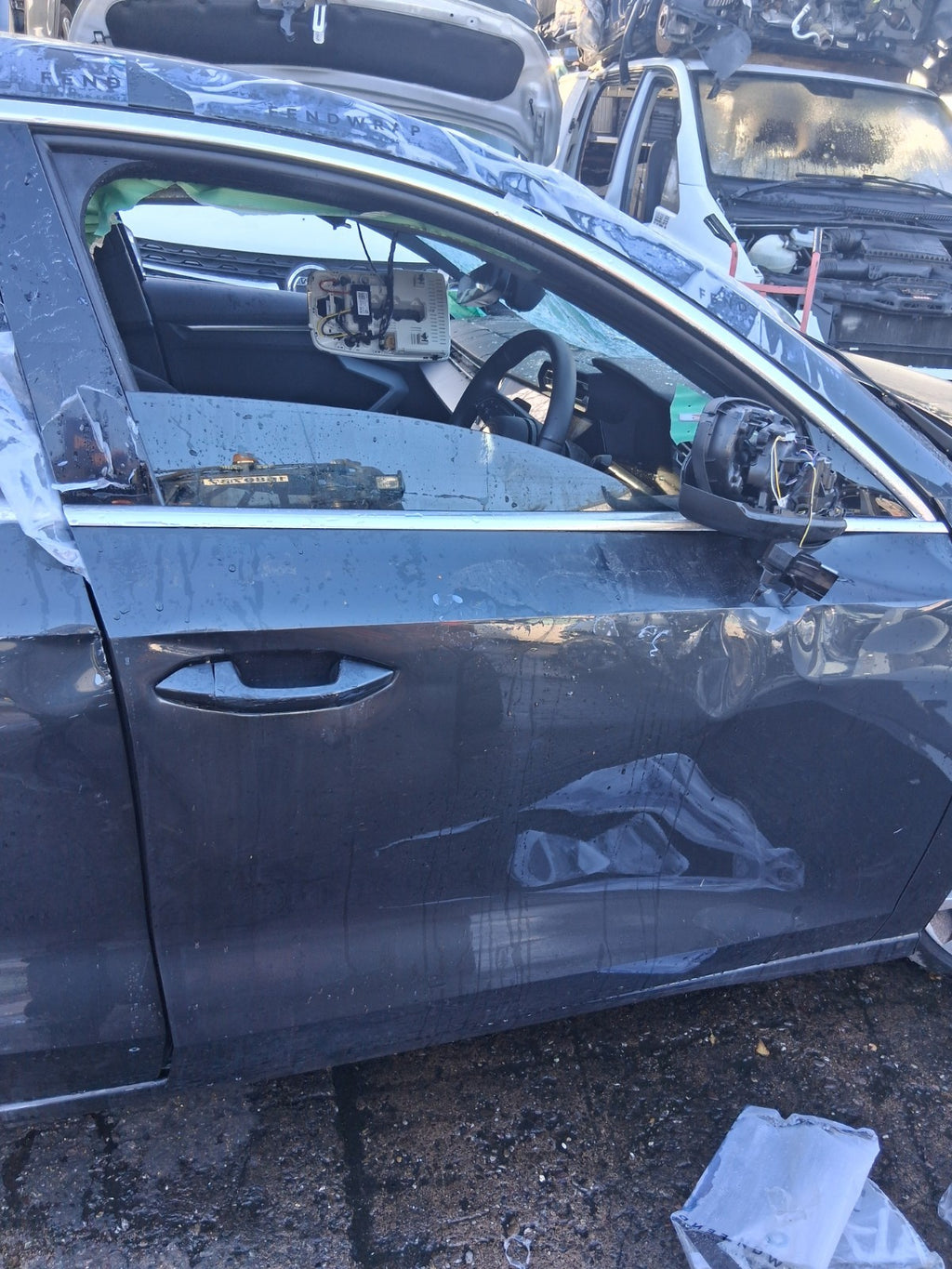 2025 AUDI A3 8Y HATCHBACK FACELIFT OSF DRIVER SIDE RIGHT BARE DOOR GREY LX7L
