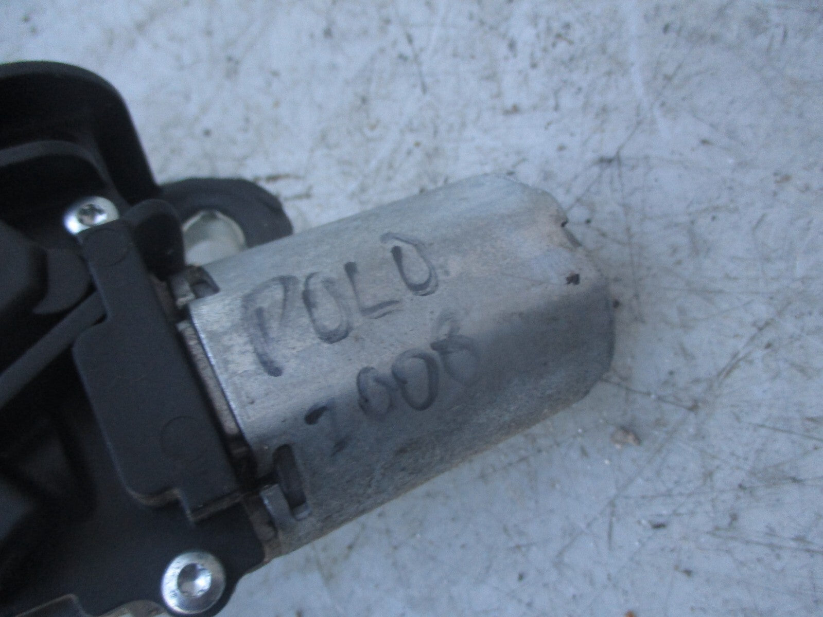 2008 VW VOLKSWAGEN POLO REAR WIPER MOTOR 606955711A