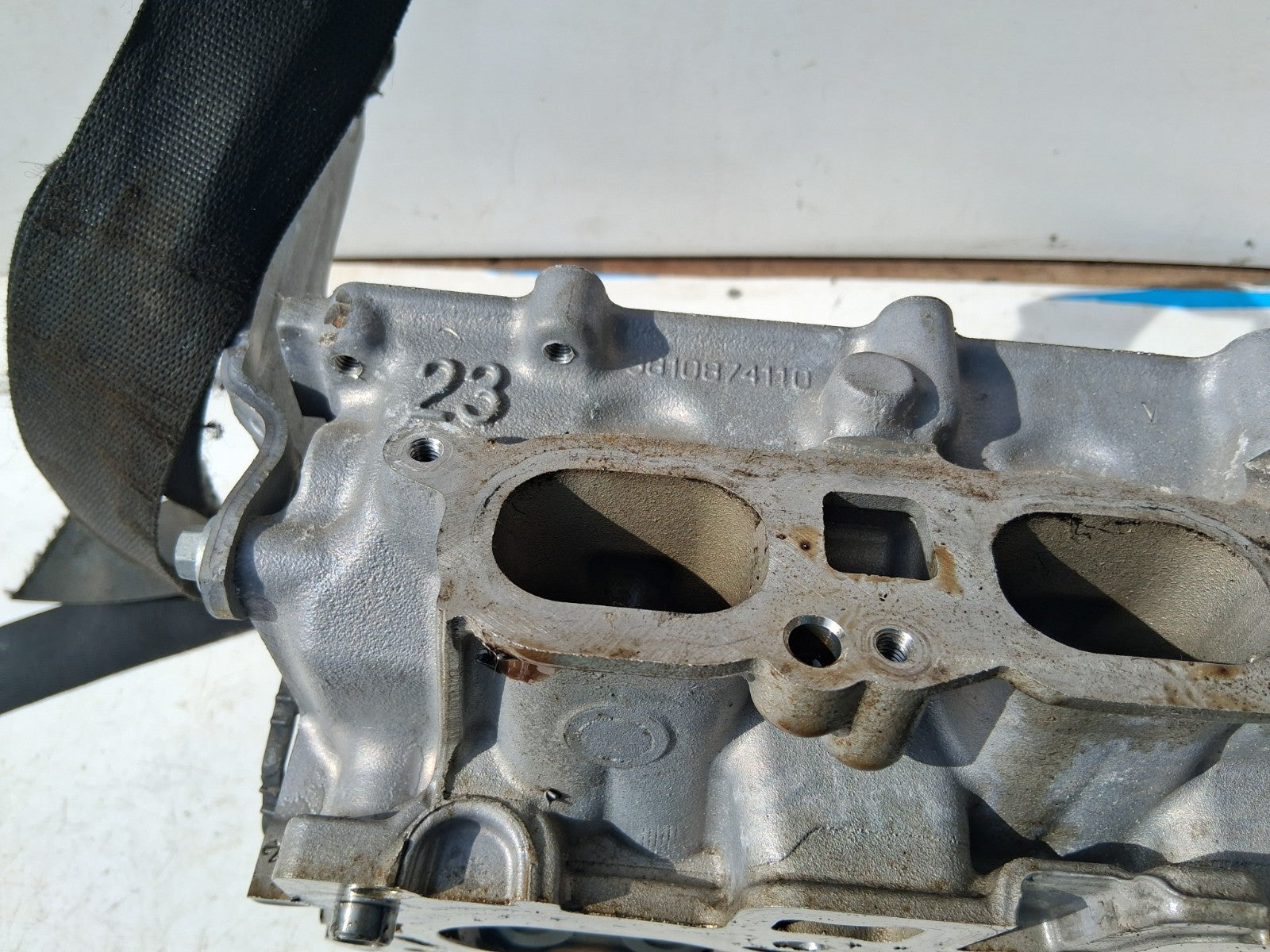 2021 CITROEN C4 MK3 1.2 PETROL ENGINE CYLINDER HEAD WITH VALVES 9810874110