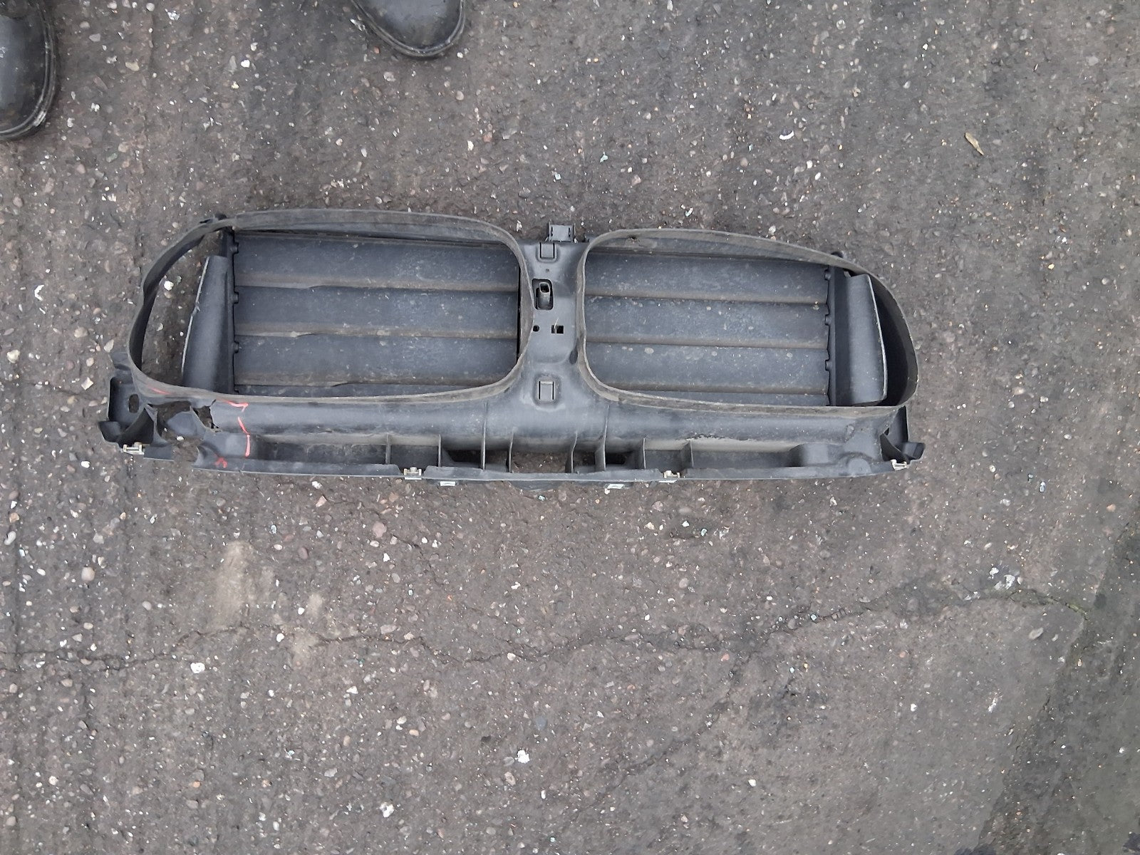 2010 BMW 5 SERIES F10 M SPORT AIR INTAKE FLAPS RADIATOR 56450972