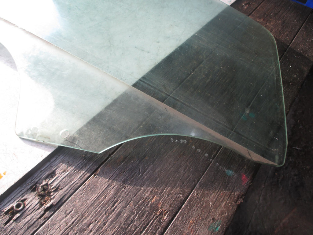 VAUXHALL CORSA D 2009 3 DOOR OS DRIVER SIDE DOOR WINDOW GLASS