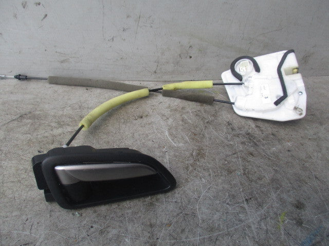 2019 MAJDA 2 1.5 PETROL DRIVER SIDE REAR DOOR LOCK WITH HANDLE