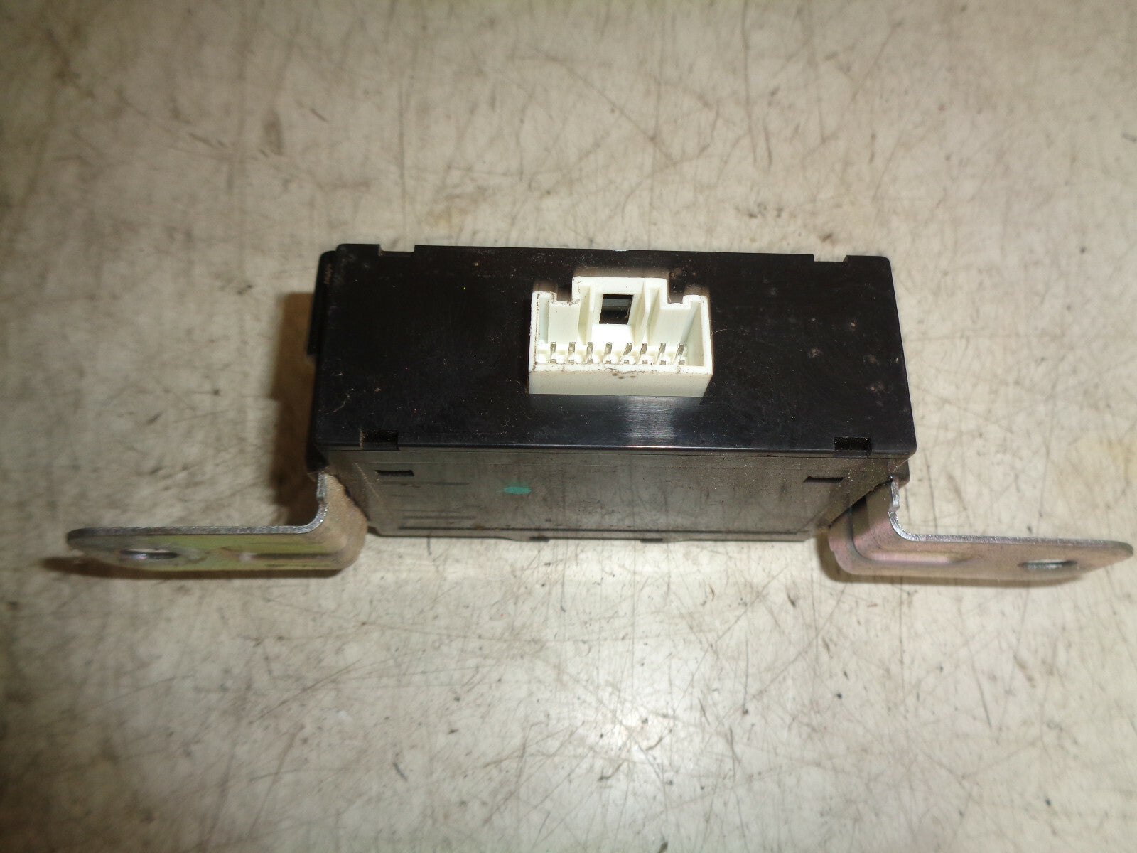 SAIC LDV MAXUS V80 2.5 CDI 2018 CONTROL MODULE C00000511