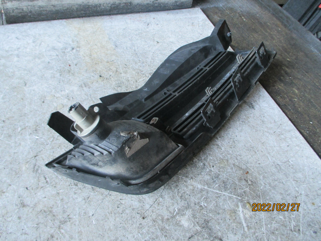 NISSAN MICRA 2006 K12 NSF PASSENGER SIDE FRONT FOGLIGHT GRILL