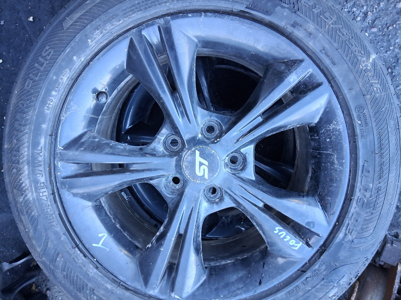 2013 FORD FOCUS MK3 16 INCH ALLOY WHEEL WITH TYRE 215/55R16