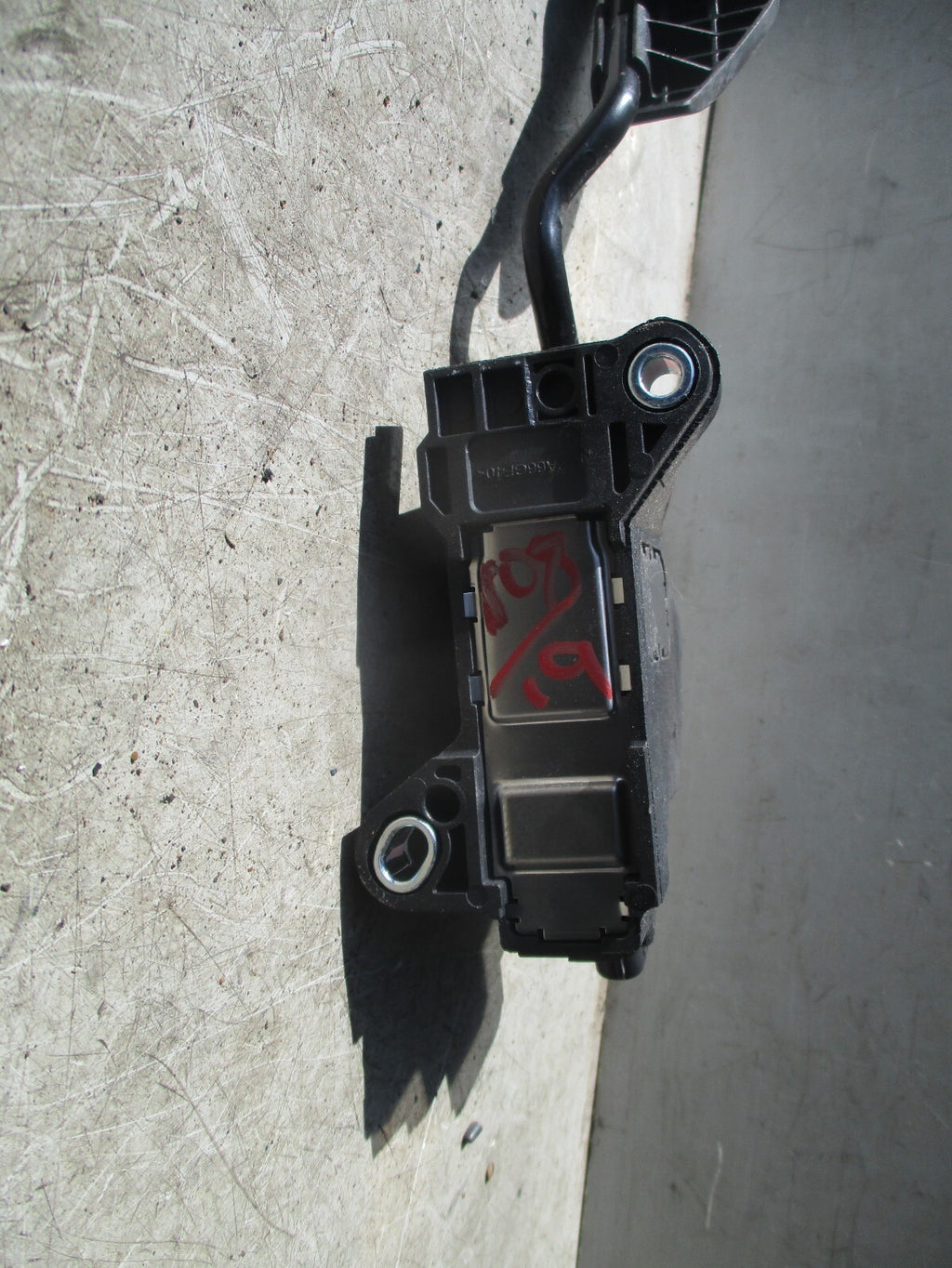 2019 PEUGEOT 108 ACCELERATOR THROTTLE PEDAL 781100H060