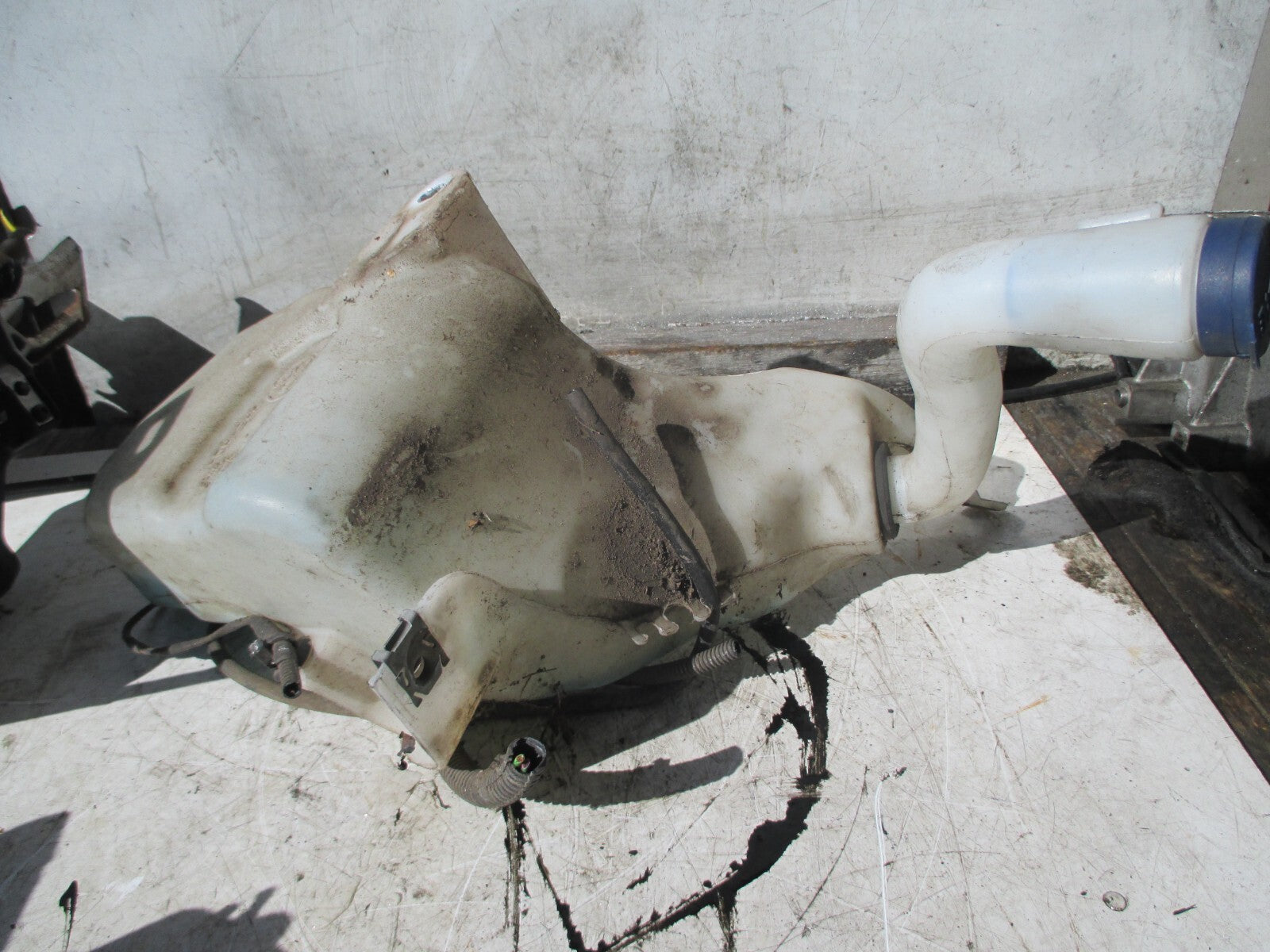 FIAT BRAVO 2009 WINDSCREEN WASHER BOTTLE TANK