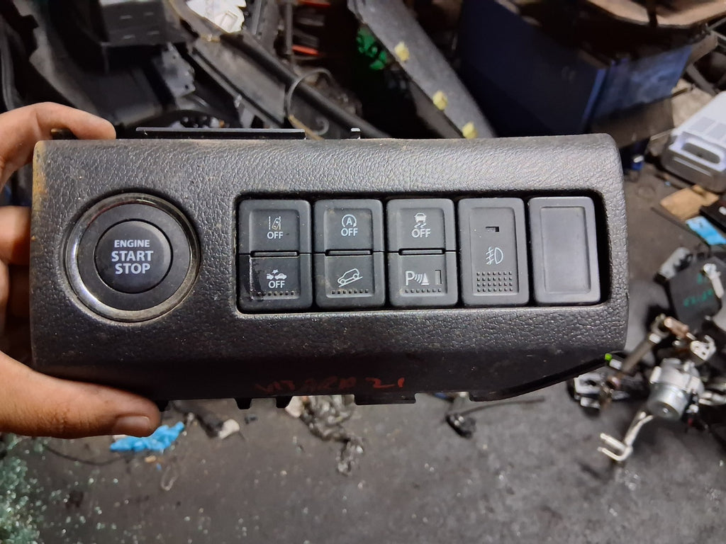 2022 SUZUKI VITARA MK4 TRACTION CONTROL SWITCH PUSH START BUTTON TRIM 7383286