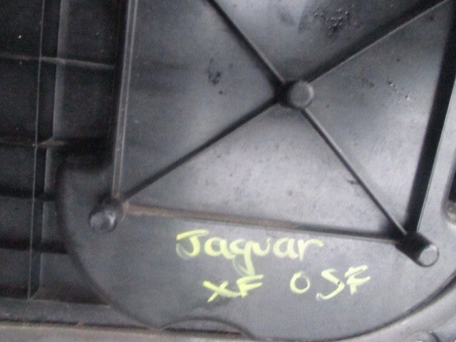 2009 JAGUAR XF OSR DRIVER SIDE REAR DOOR SPEAKER AND TRIM 8X23-18808-AB