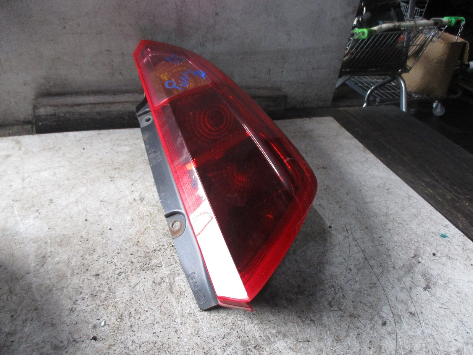 FIAT PUNTO MK3 2009 3 DOOR OSR DRIVER SIDE REAR TAIL LIGHT