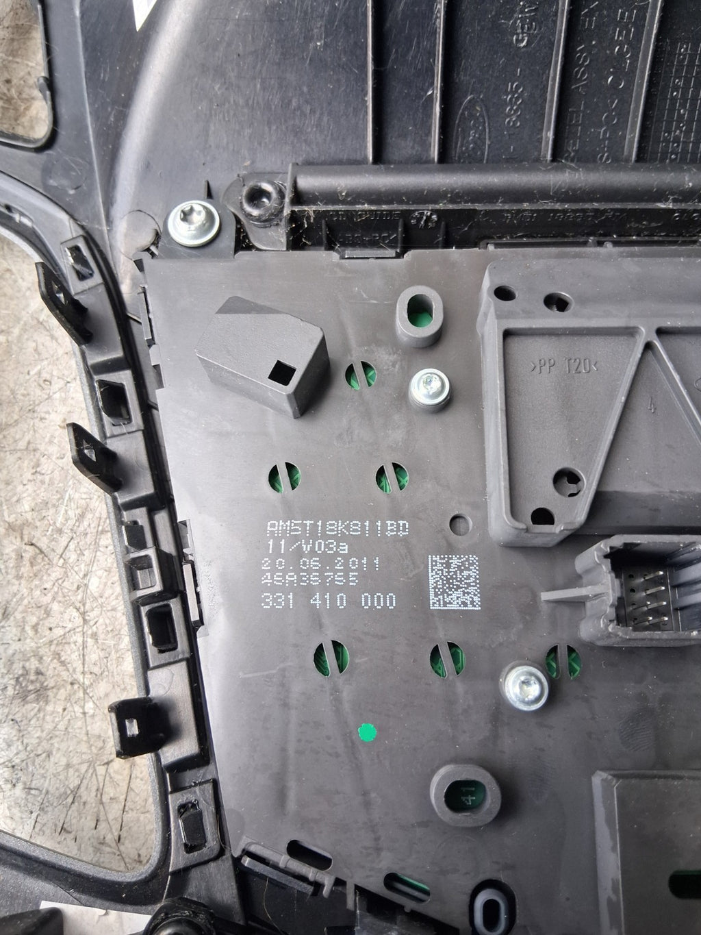 2011 FORD FOCUS CD AUDIO RADIO SYSTEM 100-5939E