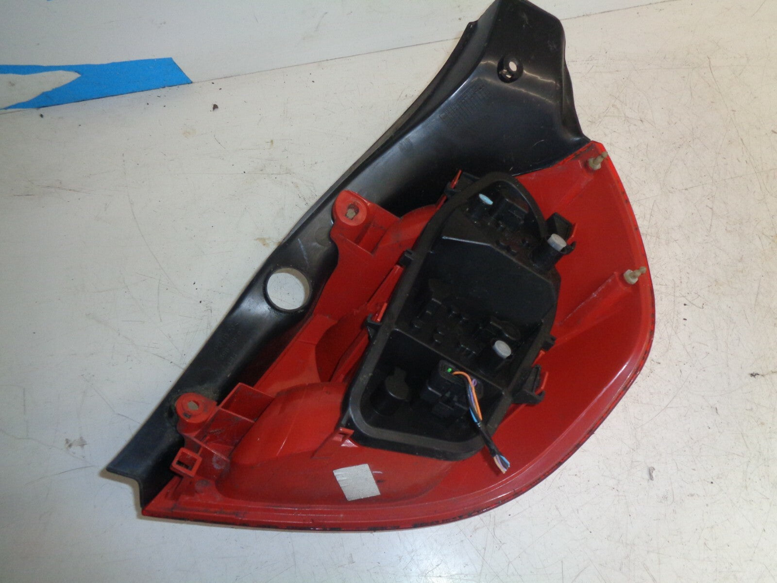 RENAULT CLIO 2006 MK3 NSR PASSENGER SIDE REAR TAILLIGHT TAILLAMP