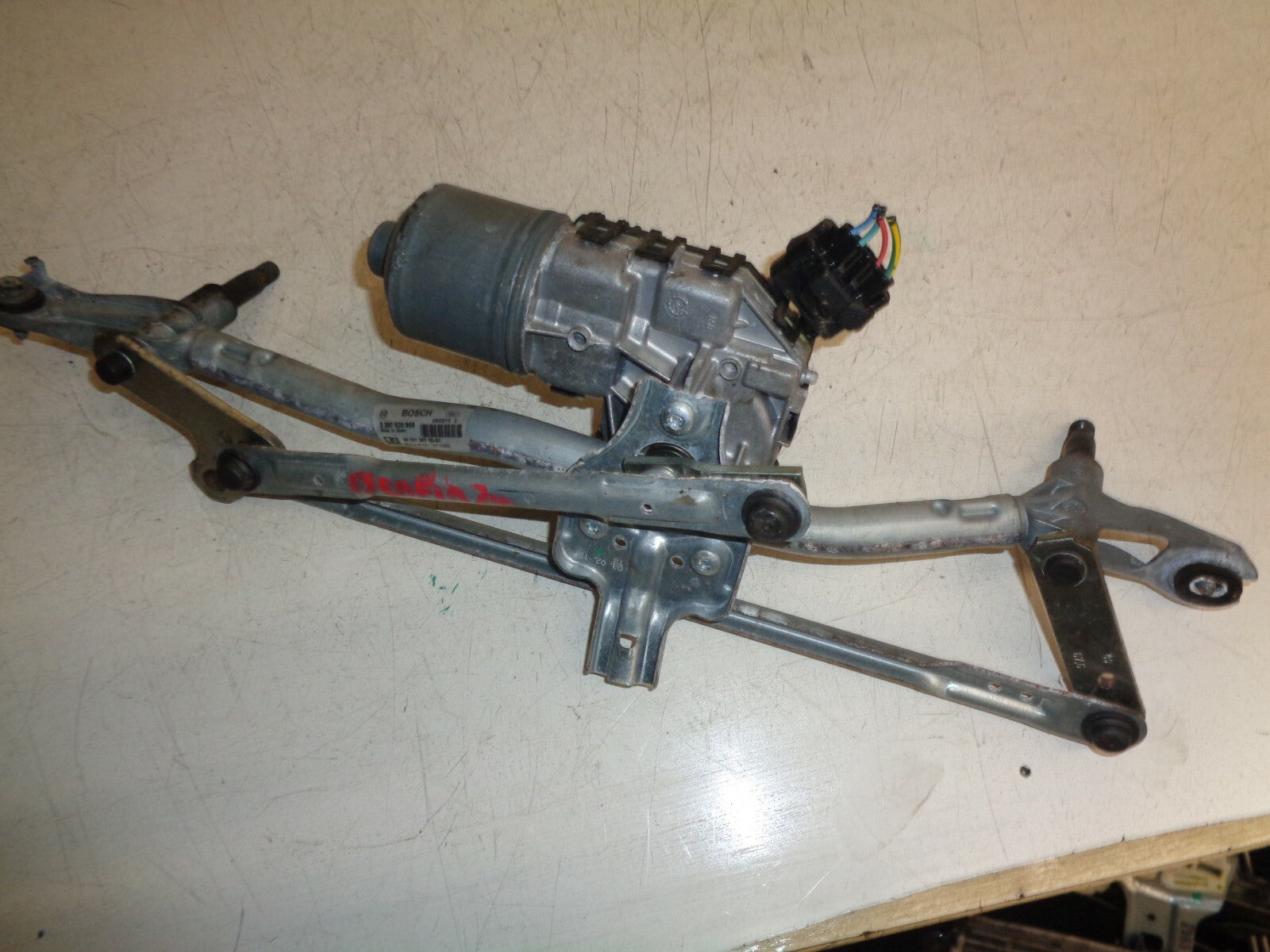 CITROEN BERLINGO 2015 MK2 1.6 WINDSCREEN WIPER MOTOR & LINKAGES 9683100780