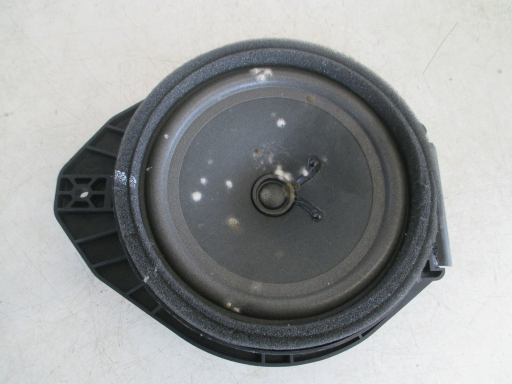 VAUXHALL VIVA 2018 NSF PASSENGER SIDE FRONT DOOR SPEAKER 42518288