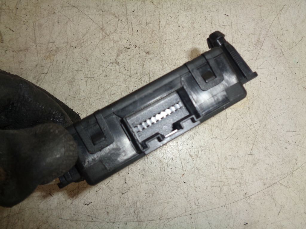 VW VOLKSWAGEN PASSAT B6 2007 GATEWAY INTERFACE CONTROL MODULE 3C0907530E