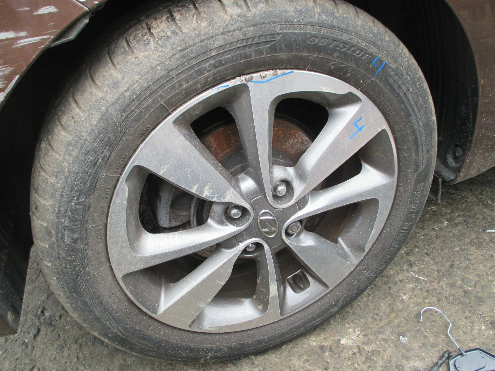 HYUNDAI i20 2015 - 18 WHEEL AND TYRE 195 55 16 16 INCH