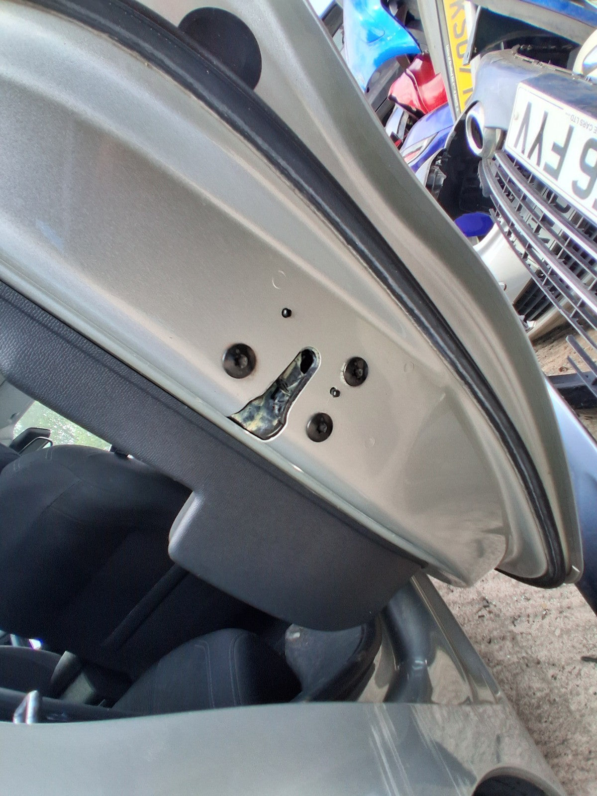 2014 PEUGEOT 308 MK2 OSR DRIVER SIDE REAR DOOR LOCK MECHANISM