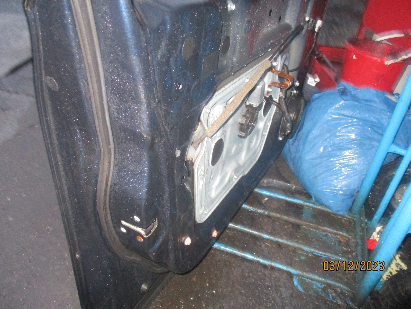 2009 NISSAN QASHQAI J10 NSF PASSENGER SIDE FRONT COMPLETE DOOR BLUE