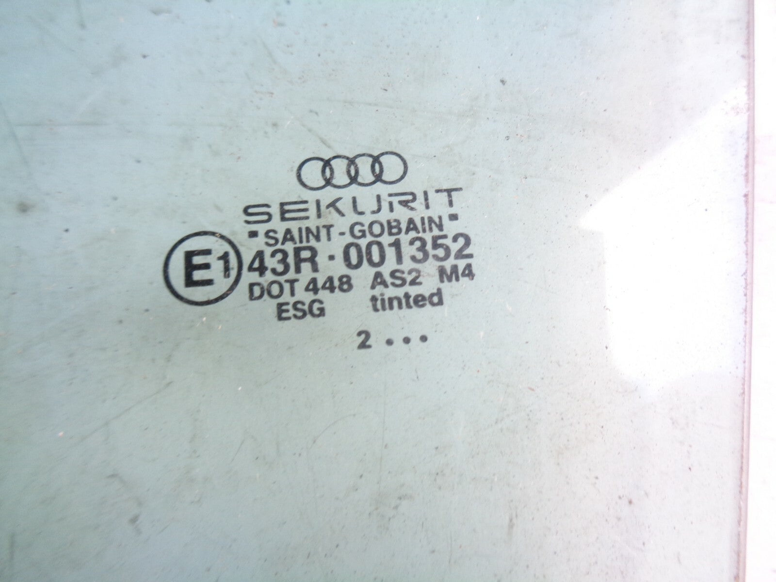 AUDI TT 2003 MK1 COUPE NS PASSENGER SIDE FRONT DOOR WINDOW GLASS