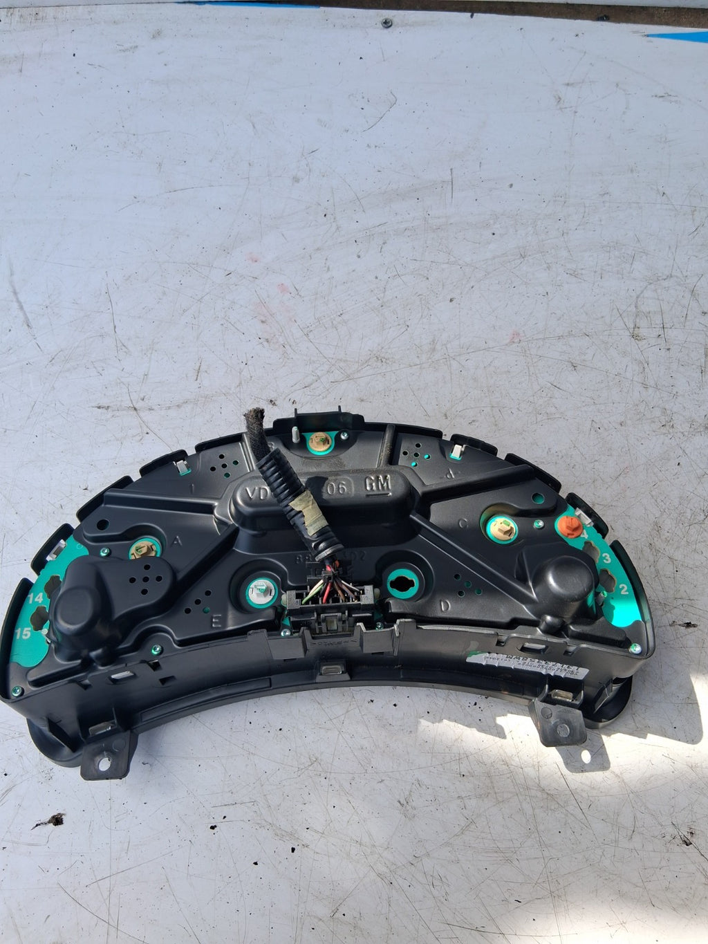 2006 VAUXHALL CORSA  SPEEDOMETER INSTRUMENT CLUSTER 13173358WM