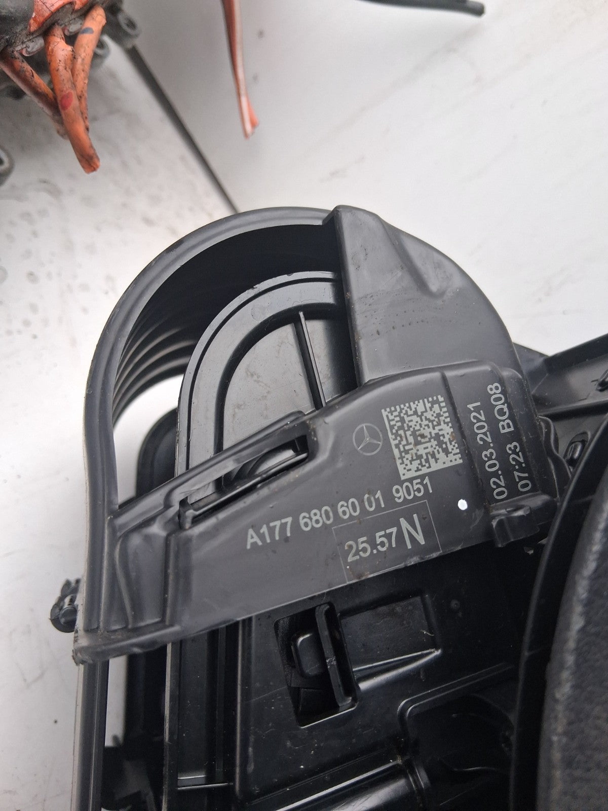 2019 MERCEDES-BENZ A CLASS CENTRE CONSOLE STORAGE PANEL A17768061