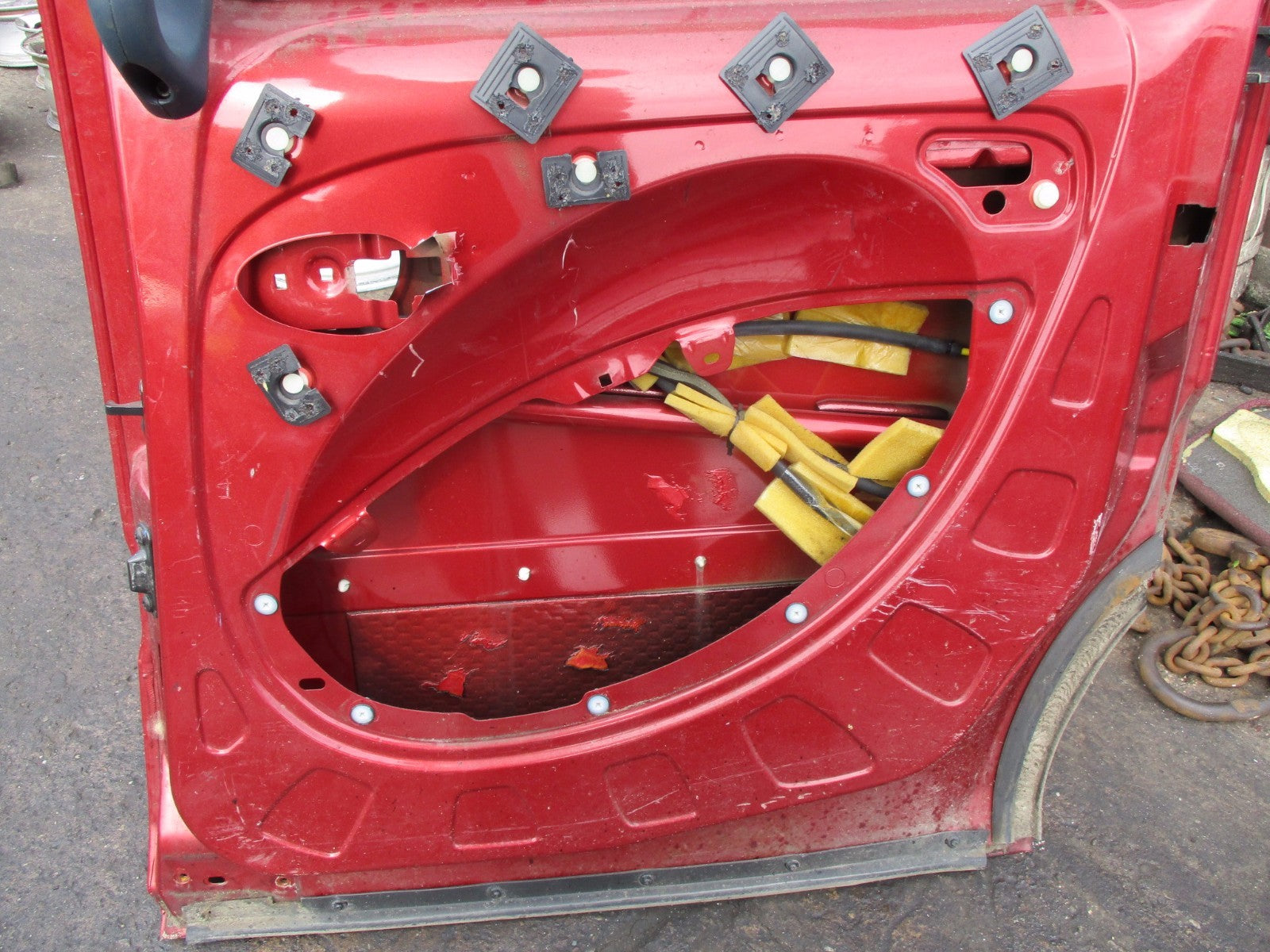FIAT DOBLO MPV 2004 OS DRIVER SIDE SLIDING DOOR GLASS BURGUNDY RED