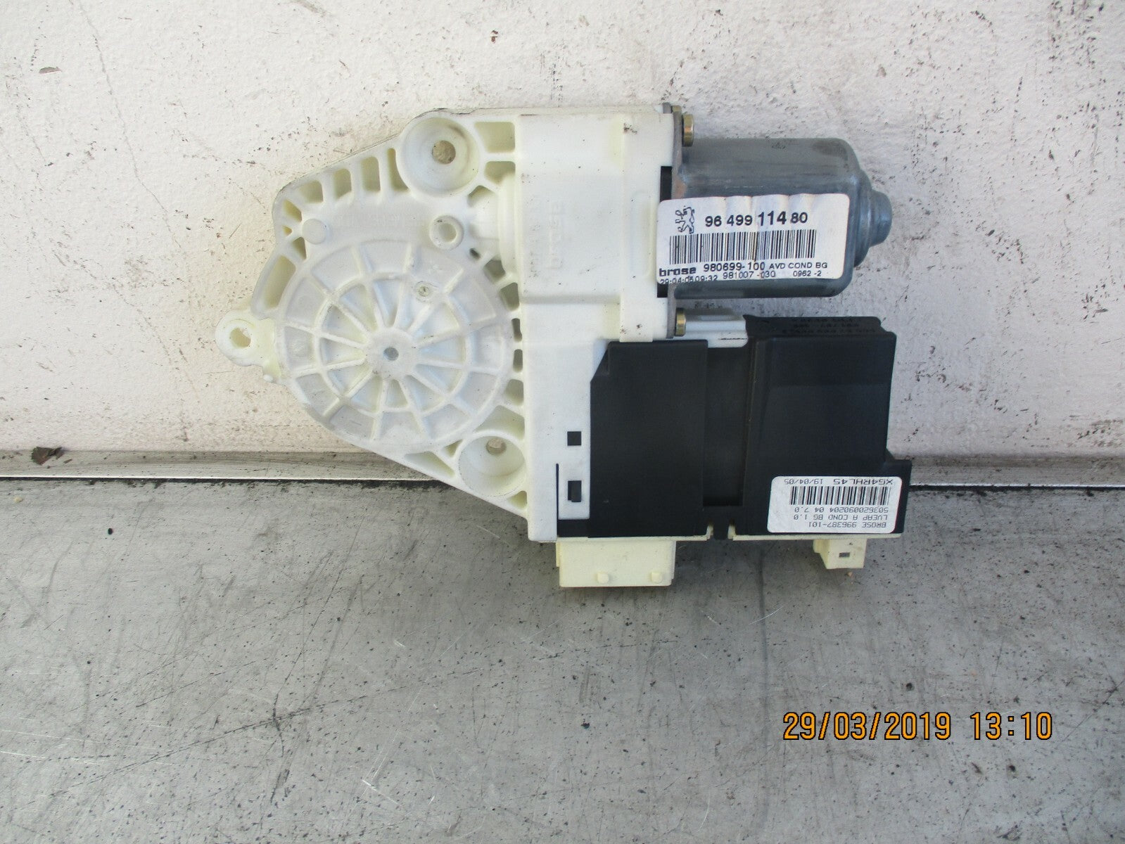 PEUGEOT 307 2005 OSF DRIVER SIDE FRONT WINDOW REGULATOR 9649911480