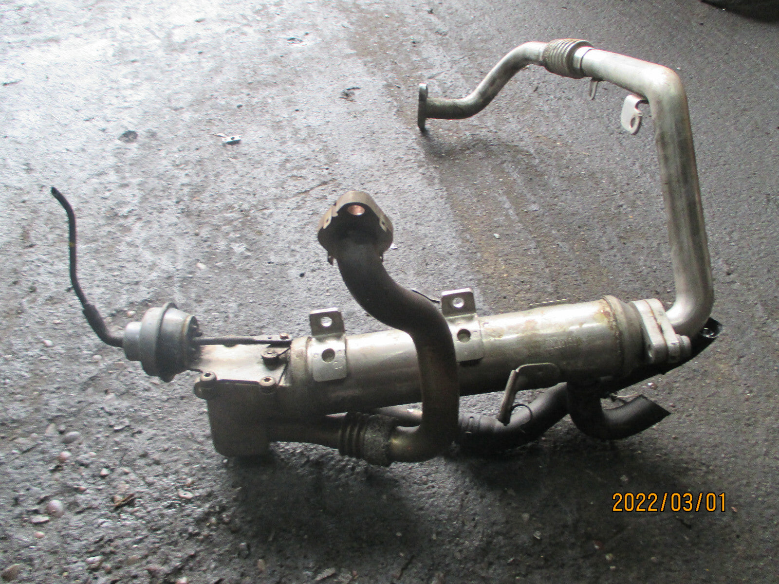 AUDI A5 8T 2011 2.0 TDI EGR COOLER 03L131512AH