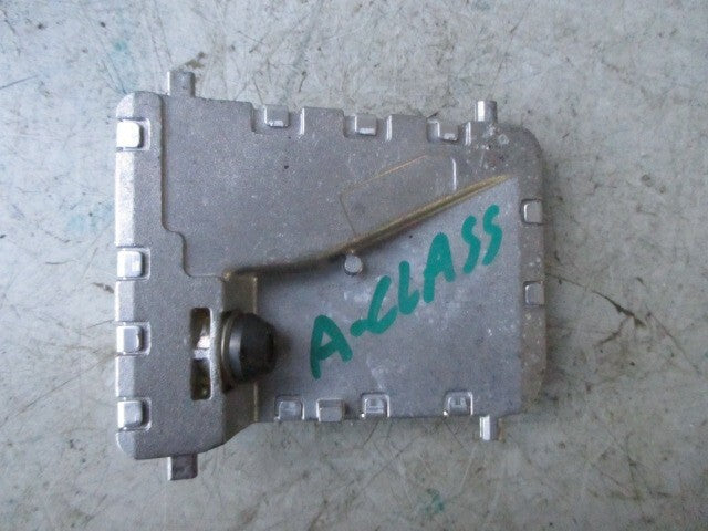 2018 MERCEDES A CLASS W176 FRONT WINDSCREEN LANE ASSIST CAMERA A0009007607