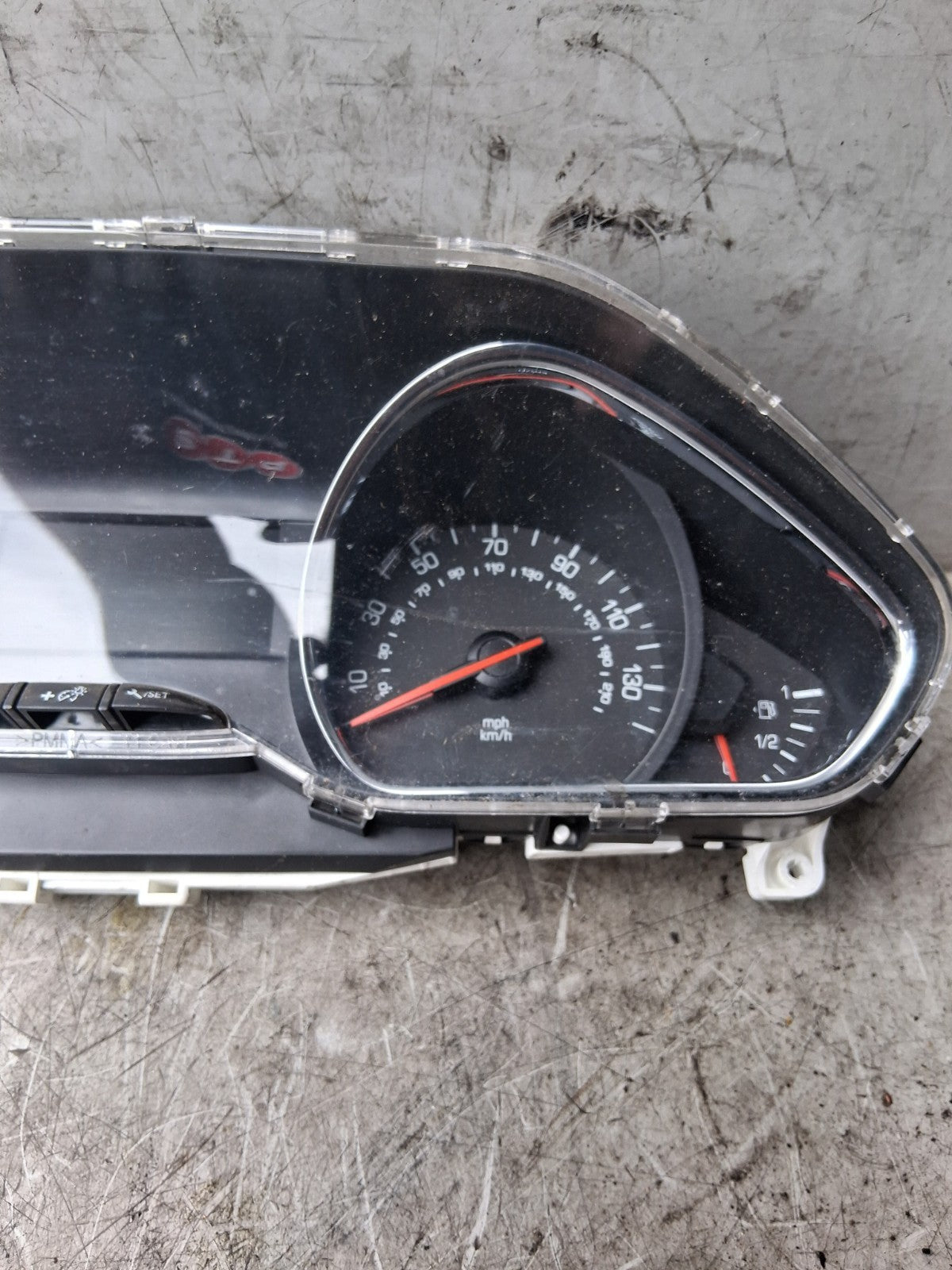 2012 PEUGEOT 208 1.2 PETROL SPEEDO SPEEDOMETER INSTRUMENT CLUSTER 9801906680