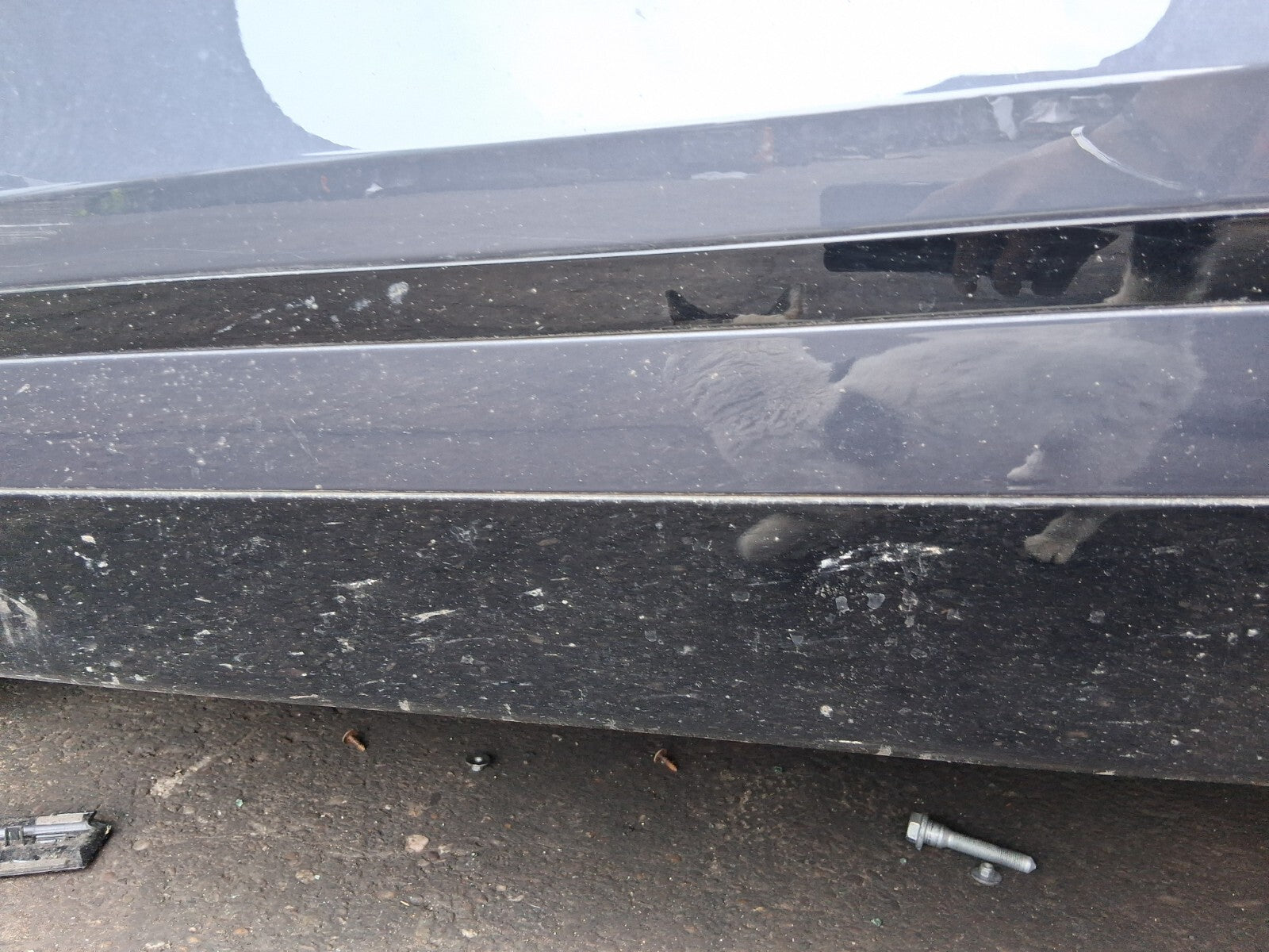 2024 RANGE ROVER VELAR P400e NSF PASSENGER FRONT DOOR MOLDING VARESINE BLUE 1EH