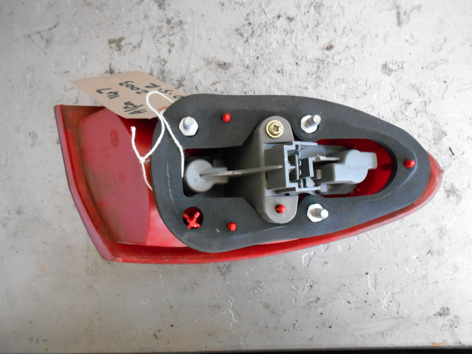 ALFA ROMEO 147 2003 OS DRIVER  SIDE REAR  OUTER TAIL LIGHT 46556347