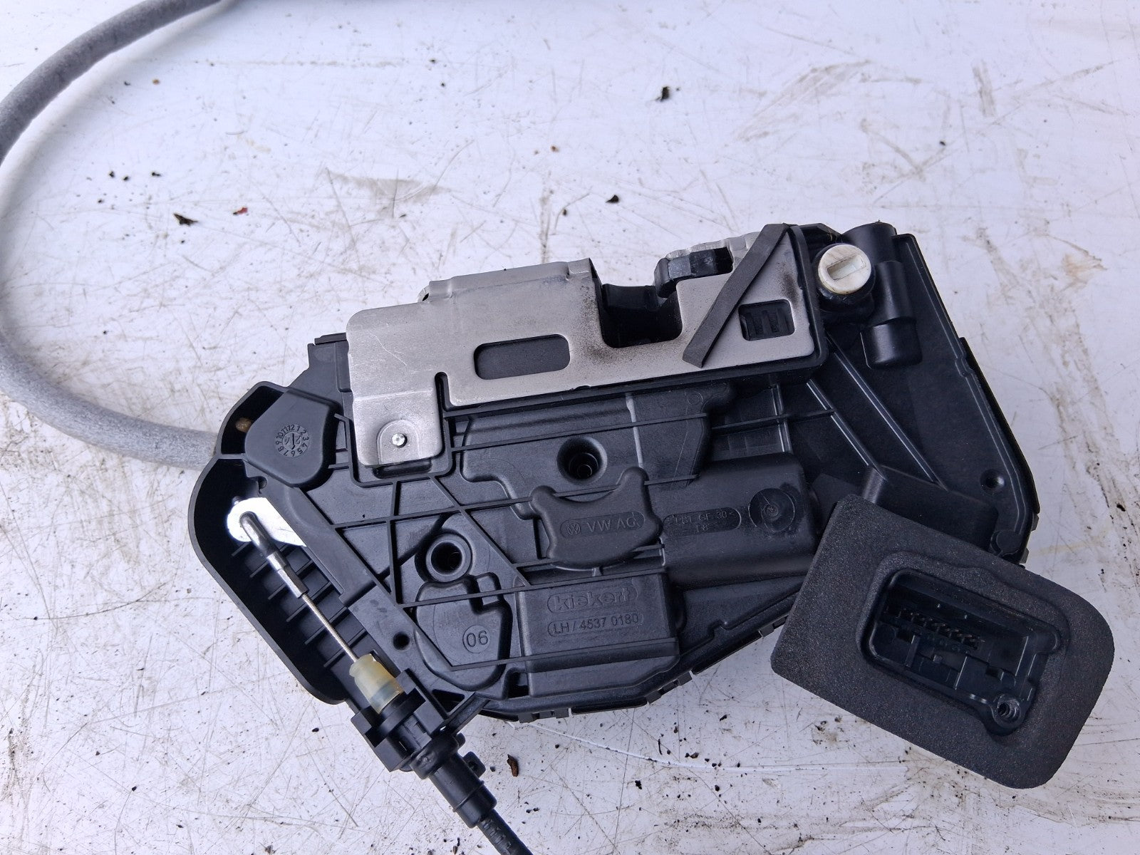 2024 AUDI A1 S LINE MK2 GB NSR PASSENGER SIDE REAR LEFT DOOR LOCK A5P5TA839015P