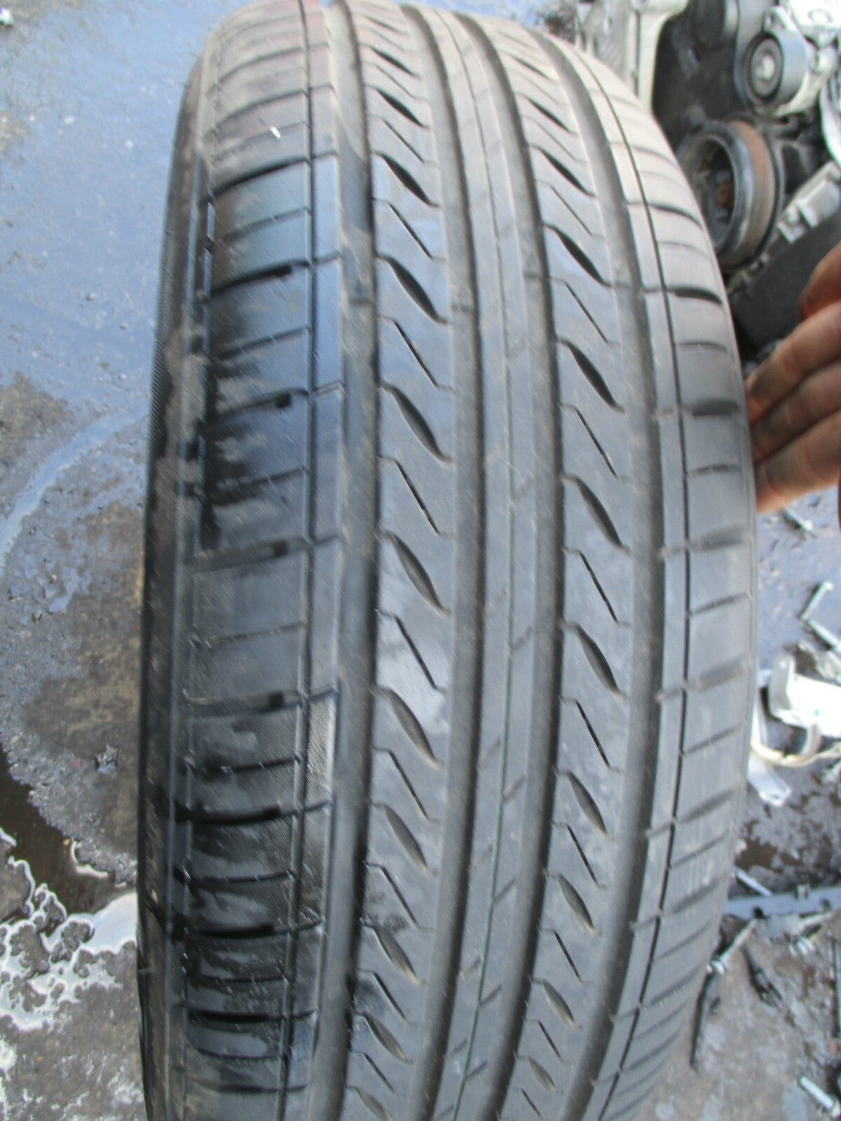 LANDROVER FREELANDER L314 MK1 2004 WHEEL AND TYRE 215 65 16