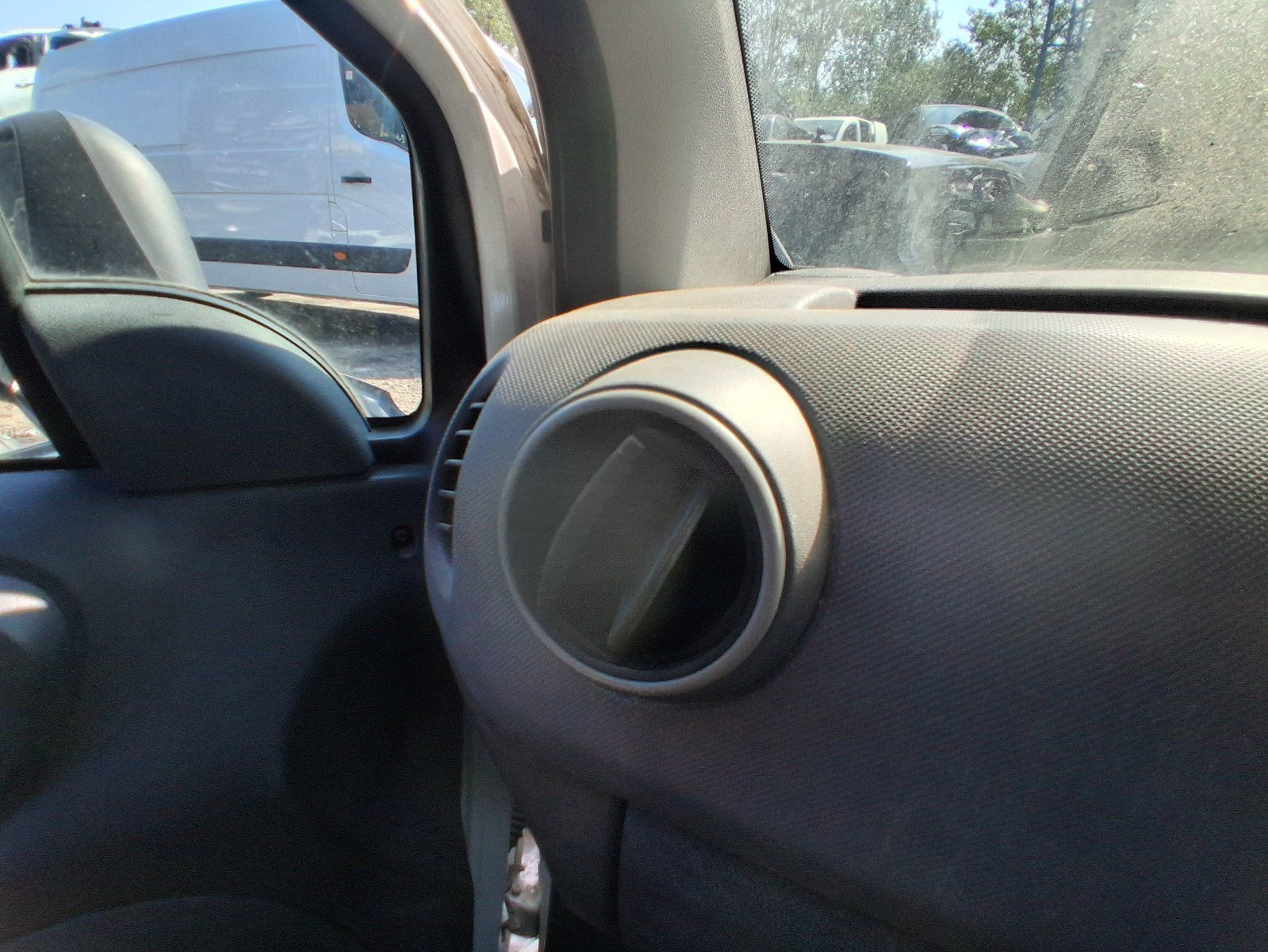 2015 PEUGEOT PARTNER MK2 NS PASSENGER SIDE DASHBOARD AIR VENT